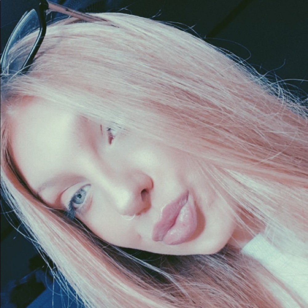 Meet your Posher, Kaitlyn